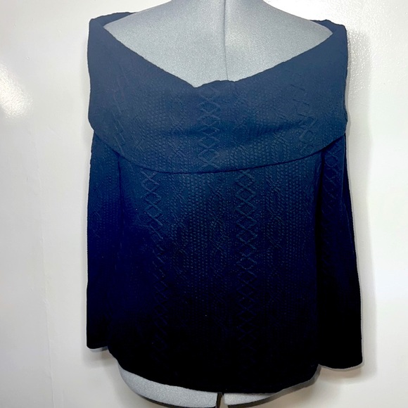 Halogen Off Shoulder Textured Sweater Women’s Size Large Black Thick - Picture 10 of 10